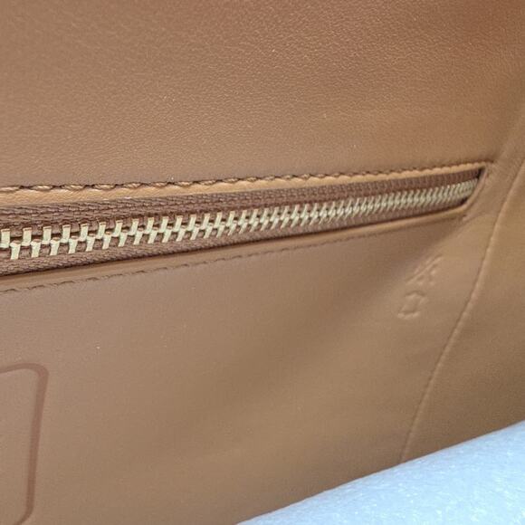 NWT Coach Large Kisslock Frame Bag Rainbow Crystal Signature Jacquard CCX15 - Picture 9 of 9